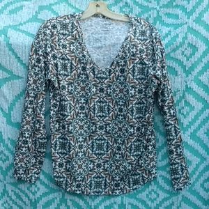 Sonoma Size LARGE The Everyday Tee Sparkling V NECK  Floral Long Sleeve Top